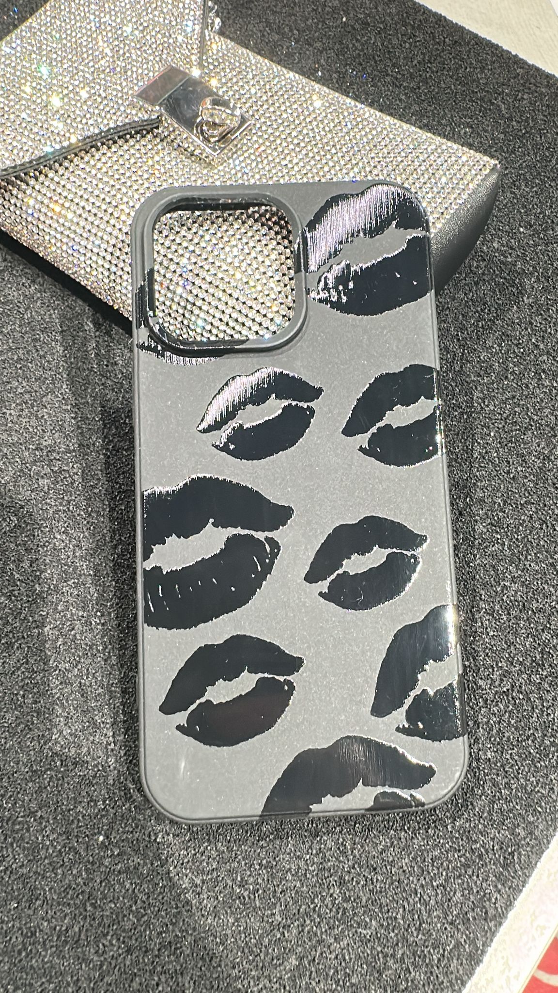 Cover Black Kiss Glossy