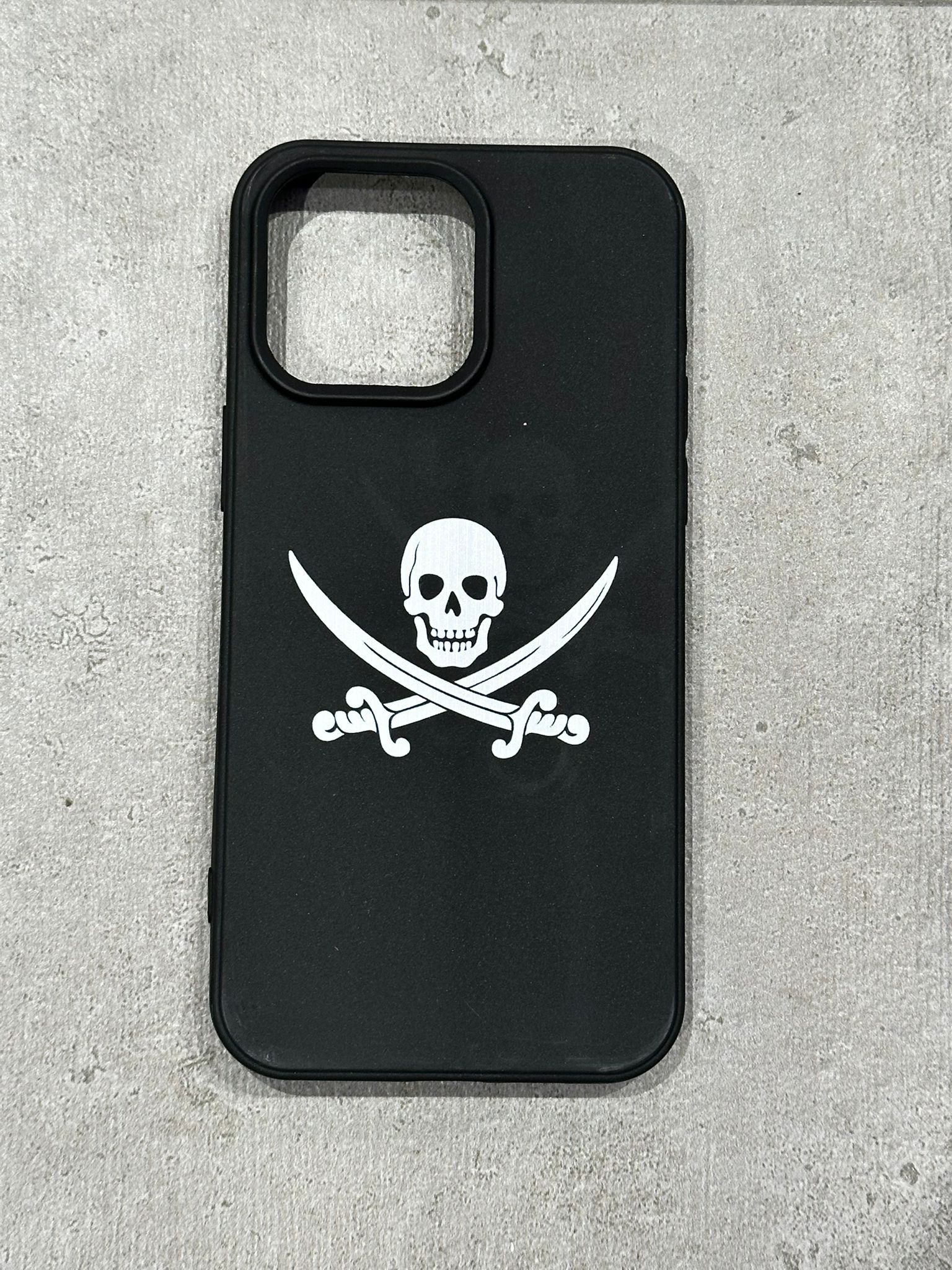 Black Pirate – Skull Edition